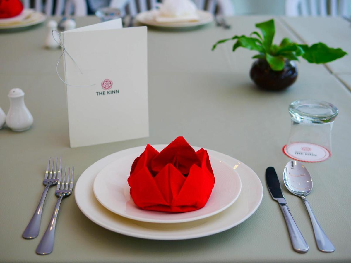 The Kinn Bangkok Exterior photo